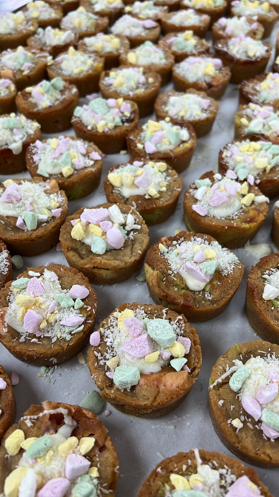 Lolly Cake Blondies