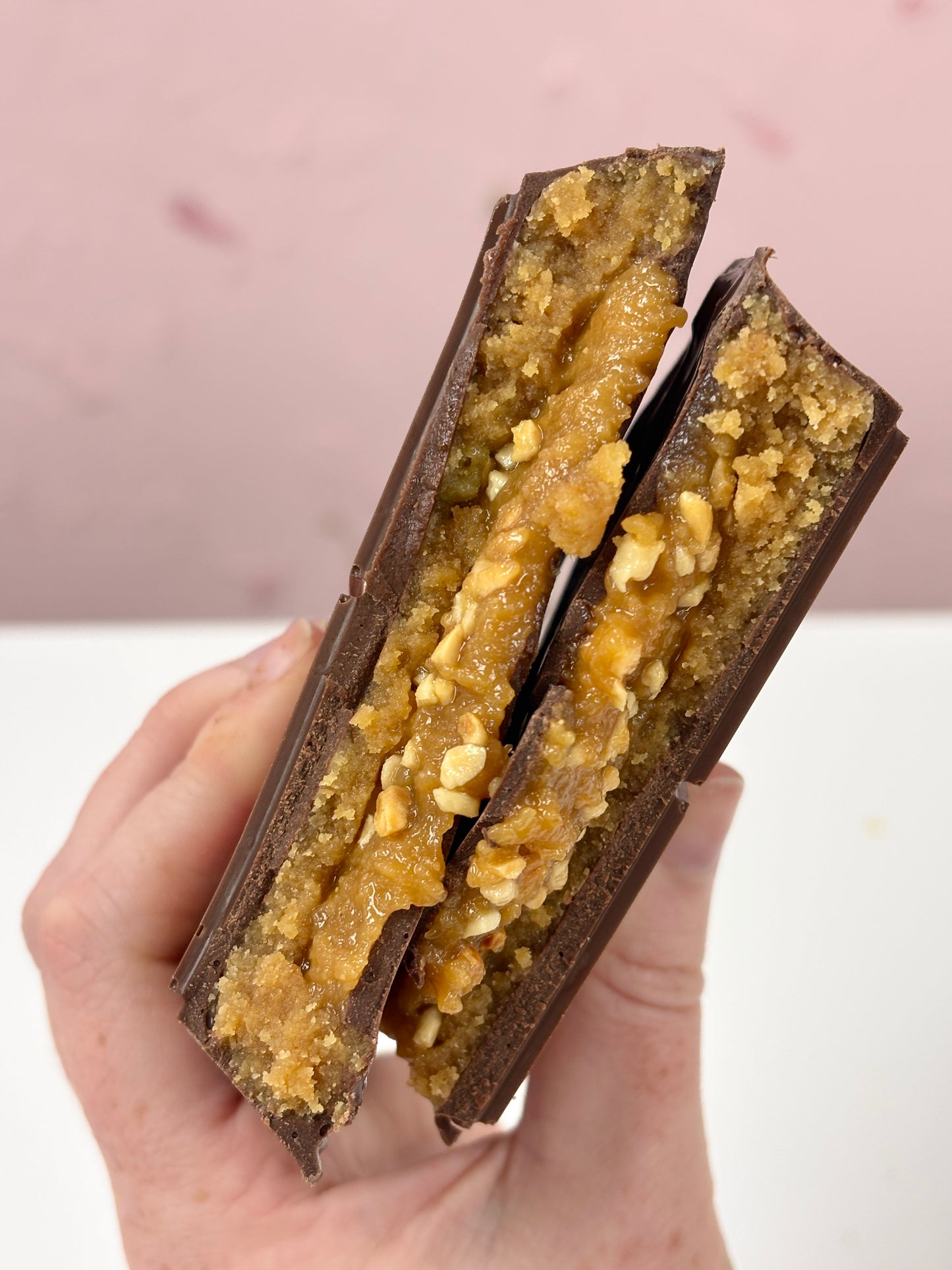 XL Snickers Inspired Blondie Choc Bar