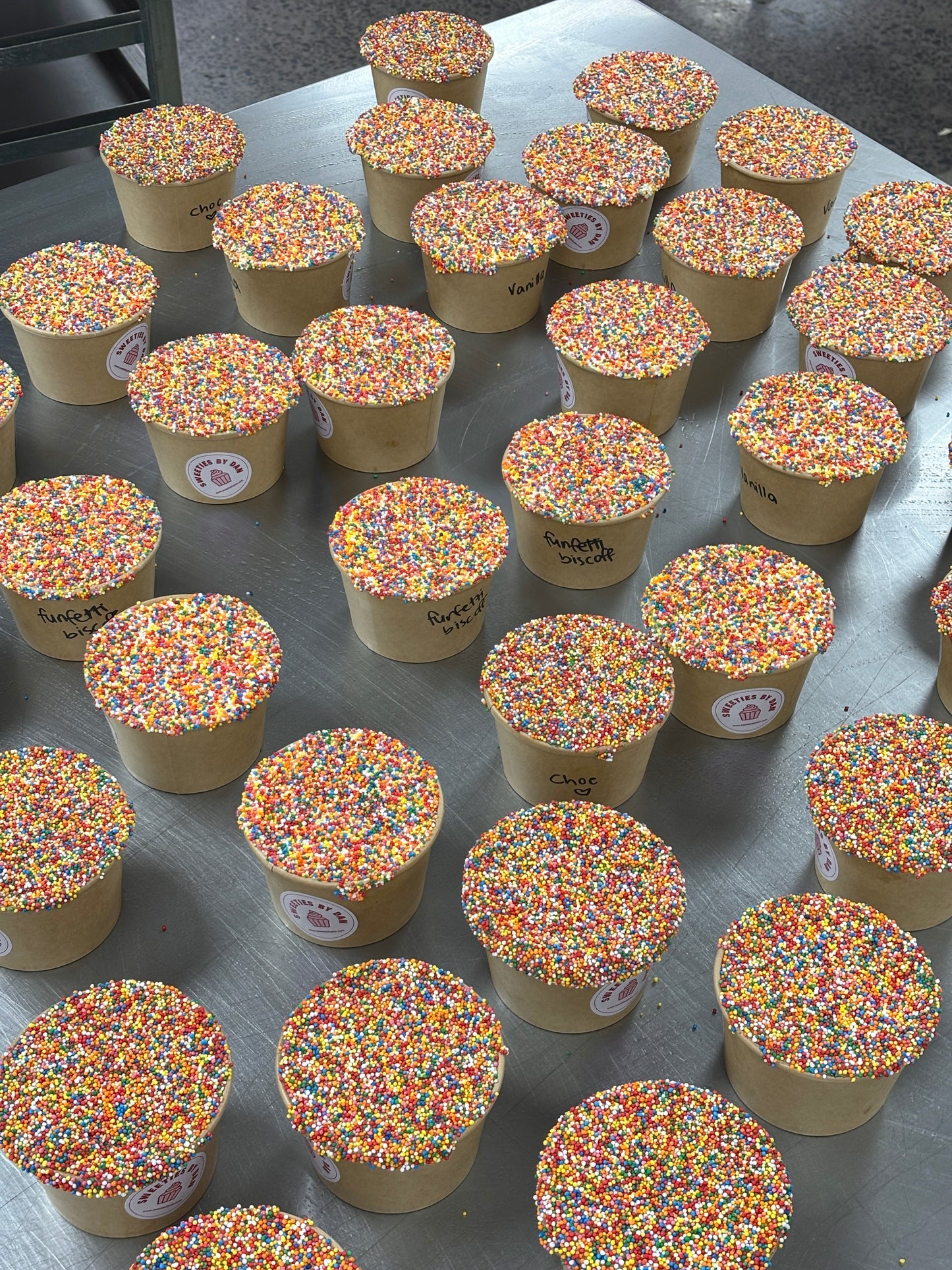 DOT CAKE PRE ORDER