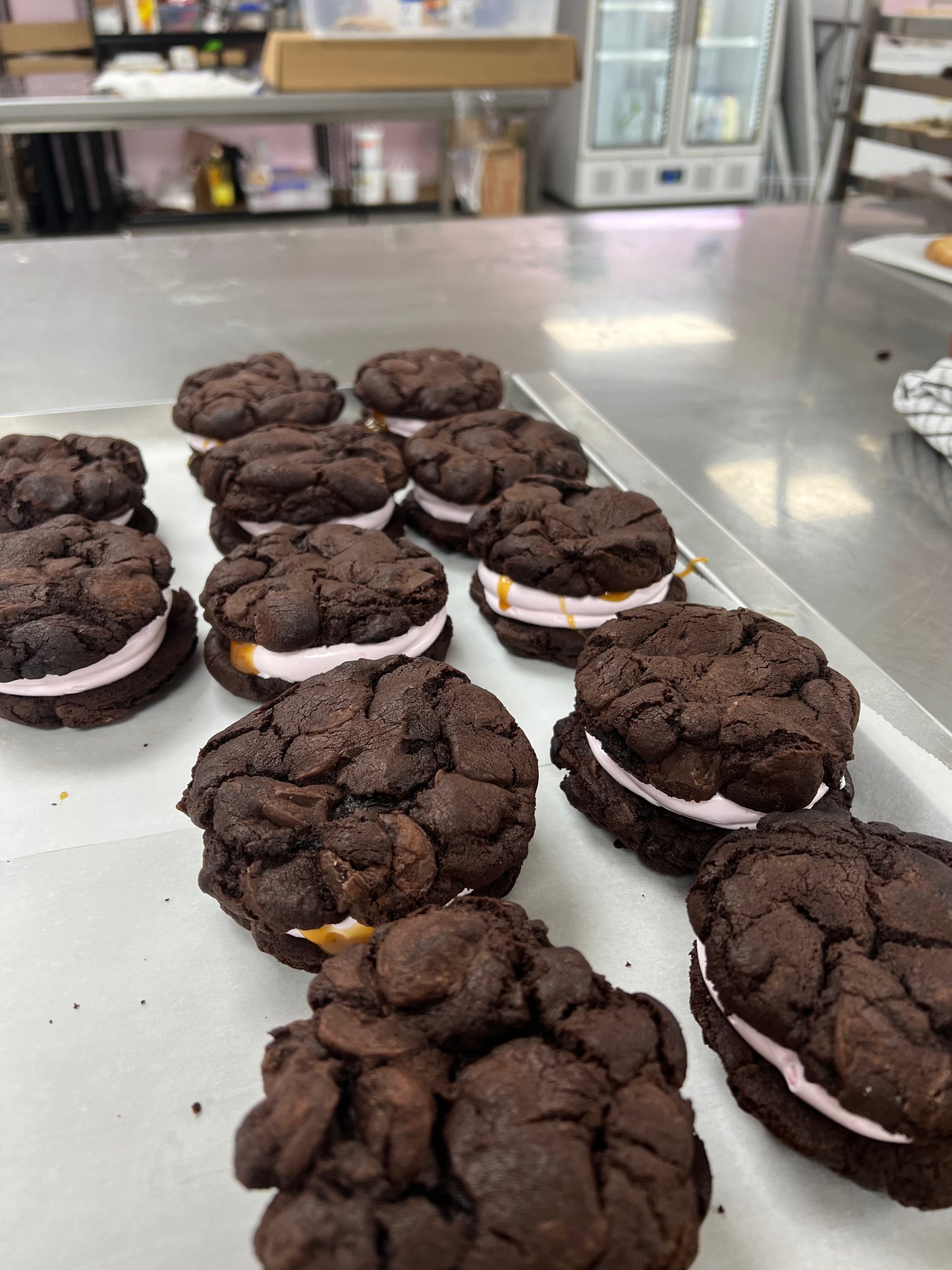 Choc Pinky Cookie Sammies