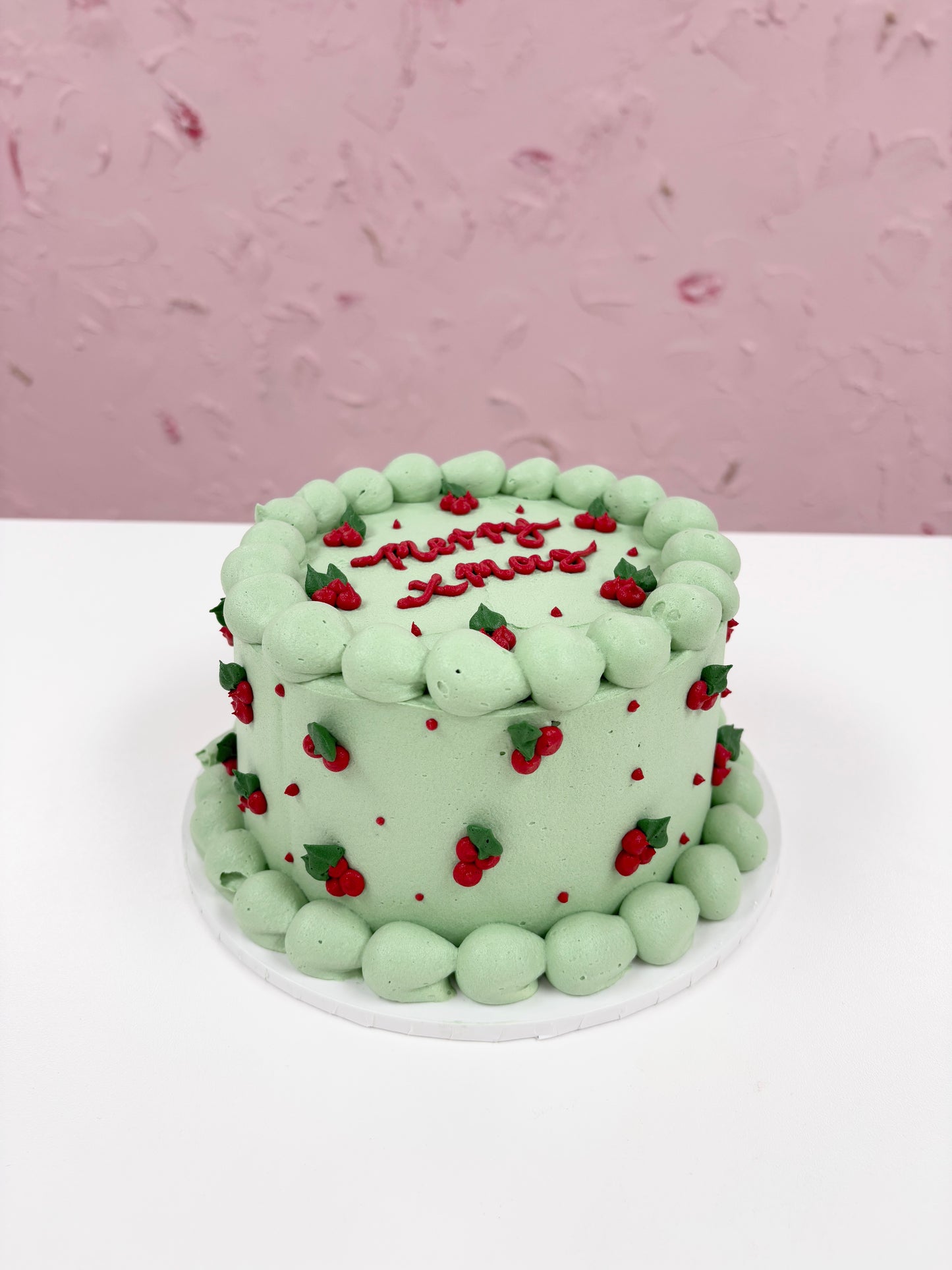 Merry Xmas Mistletoe Cake