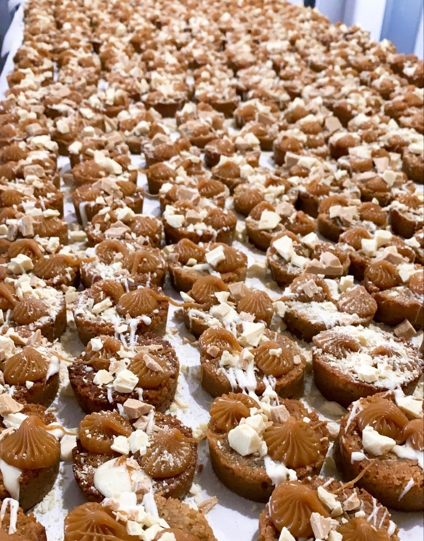 GLUTEN FREE Caramilk Blondies