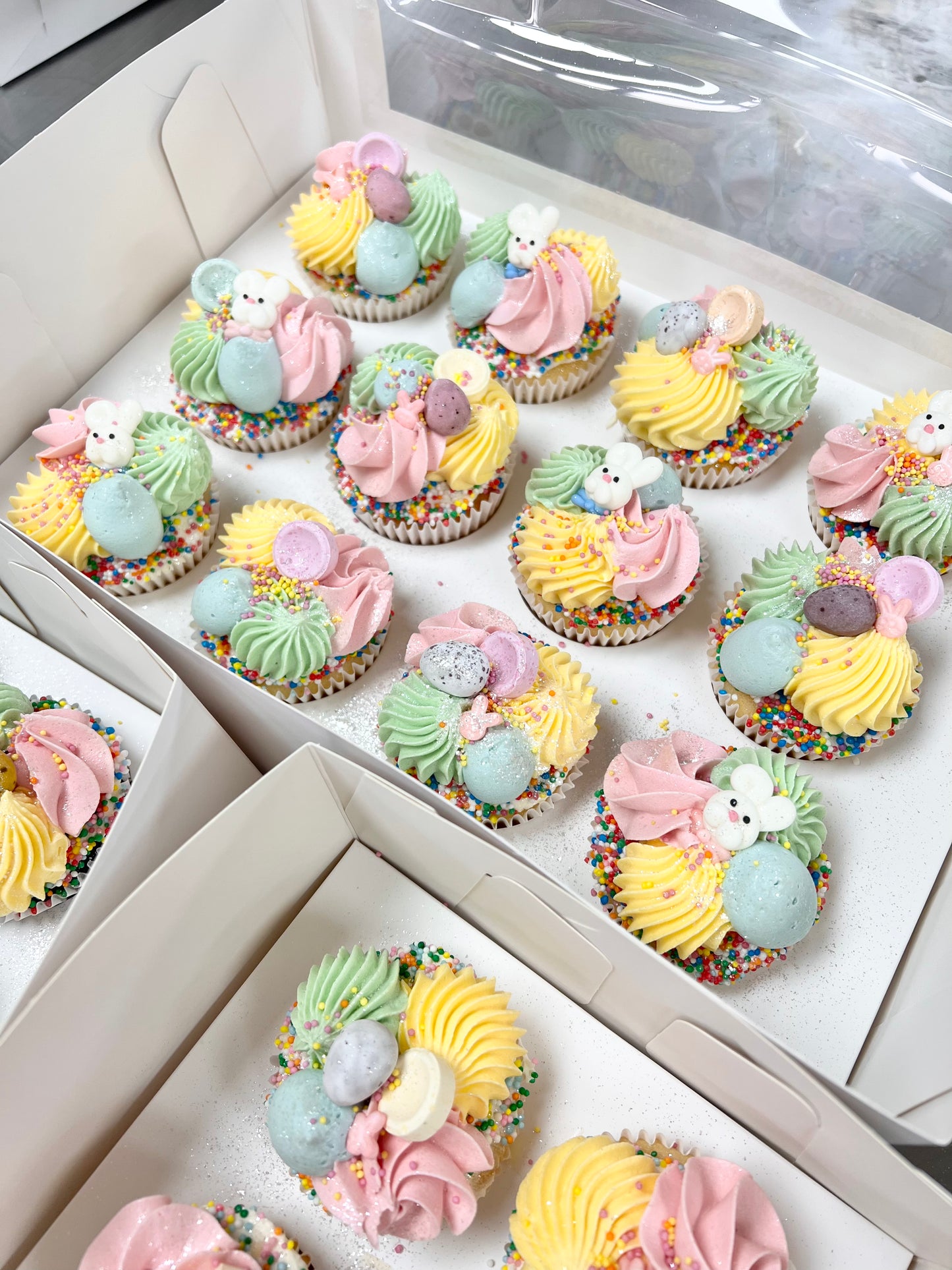 Pastel Easter Cupcakes