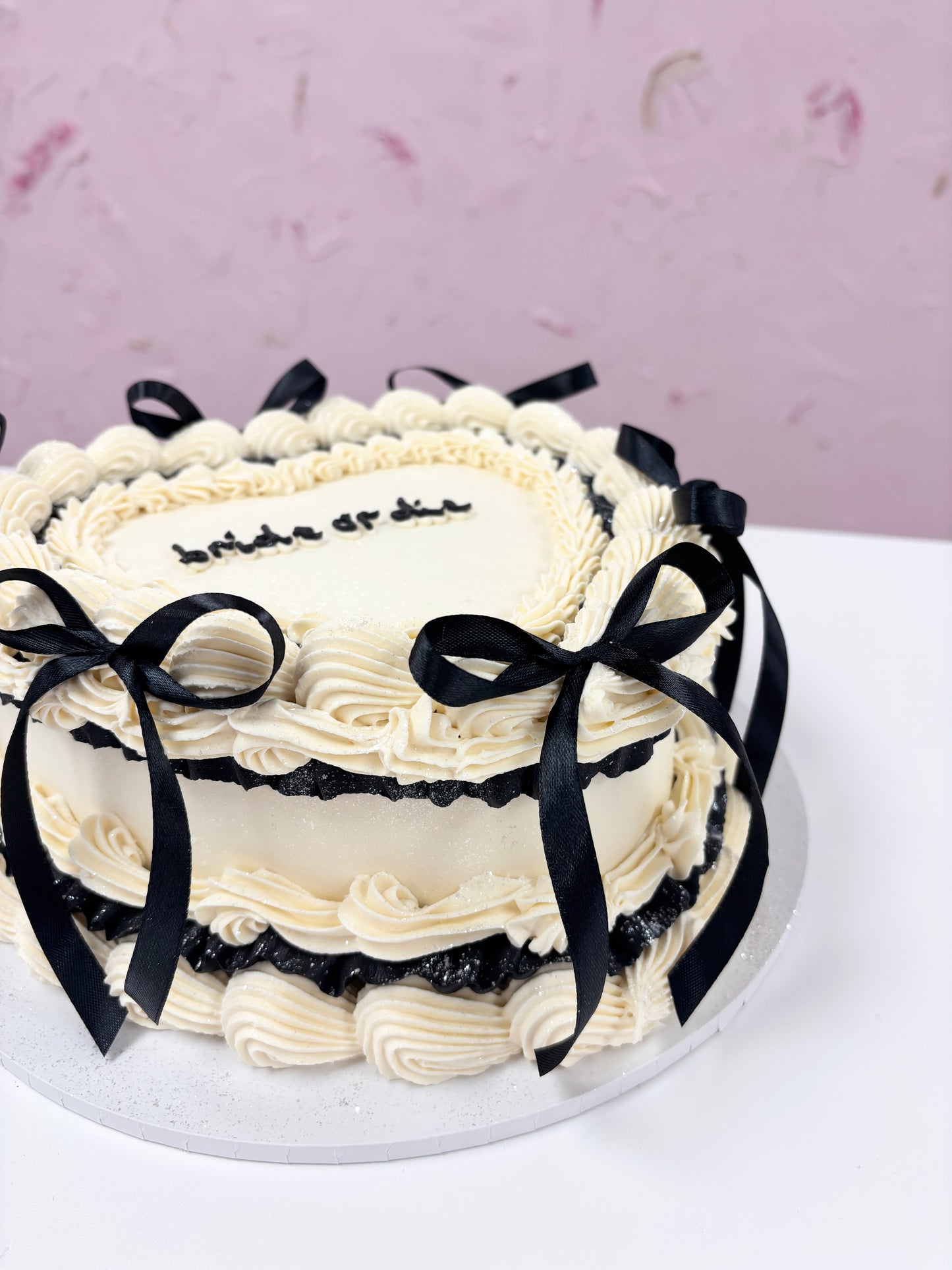 Frilly Heart with Bows