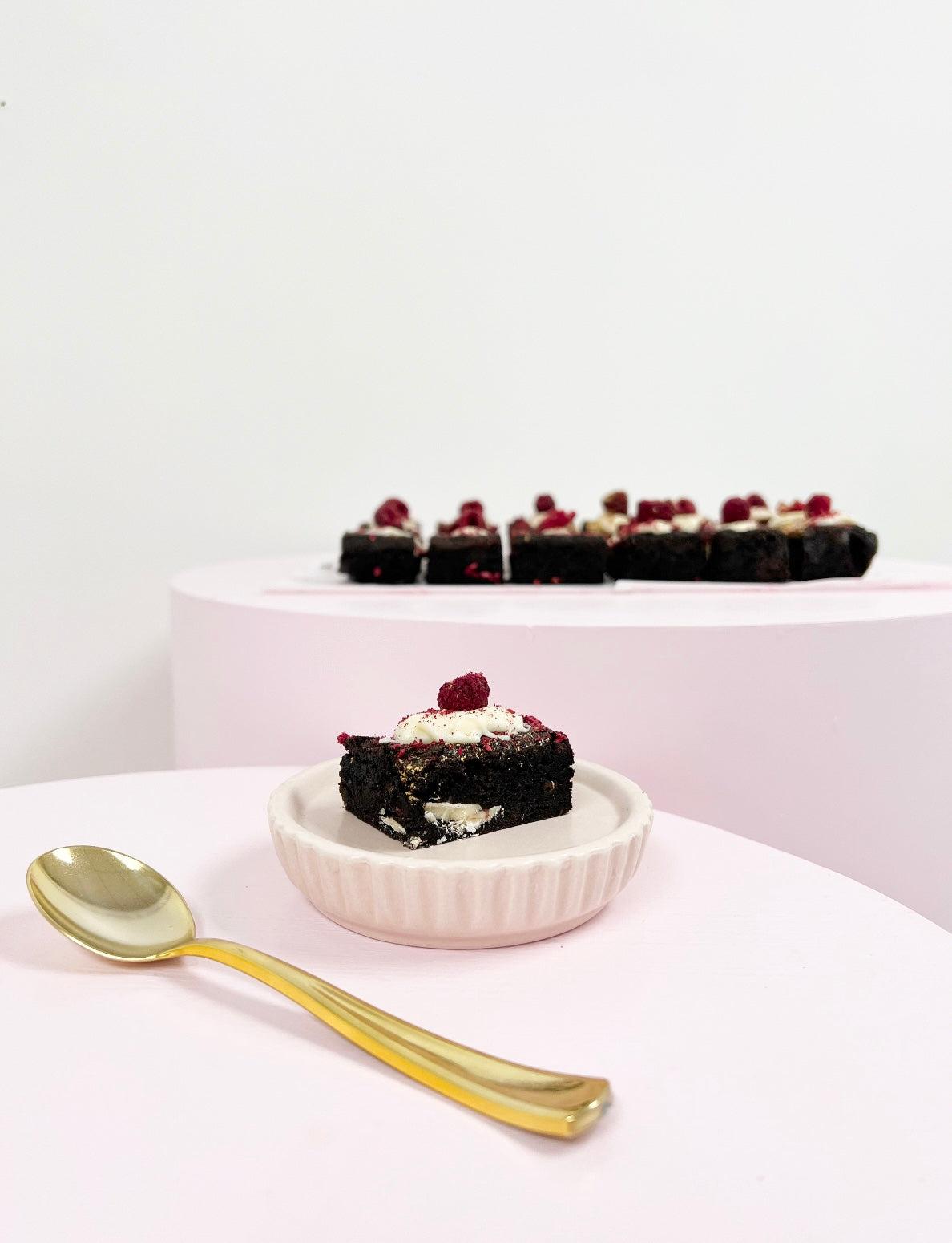 18 Piece Raspberry White Chocolate Brownie