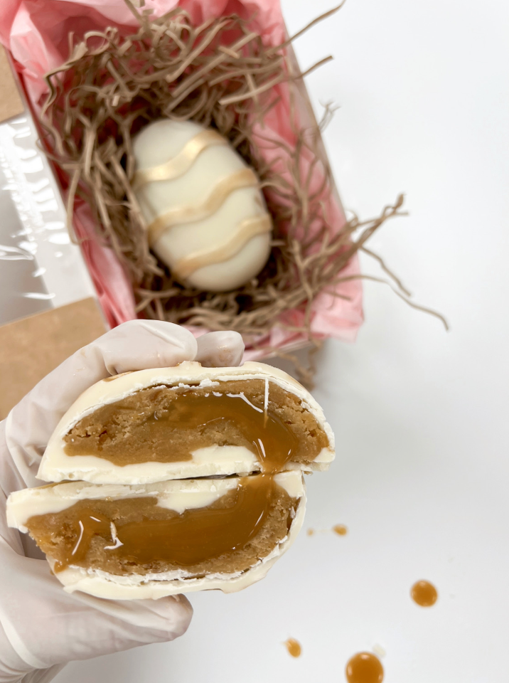 LUXE Blondie Caramel Half Eggs