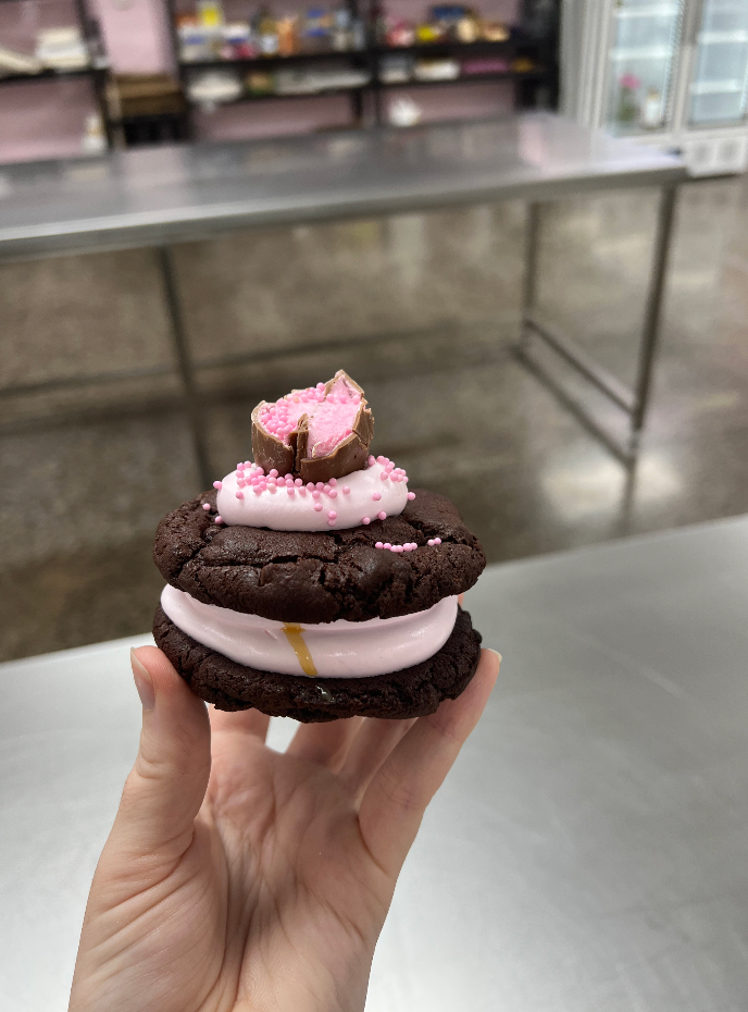 Pinky Cookie Sammies