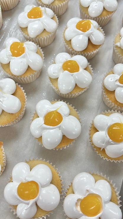 Lemon Meringue Cupcakes