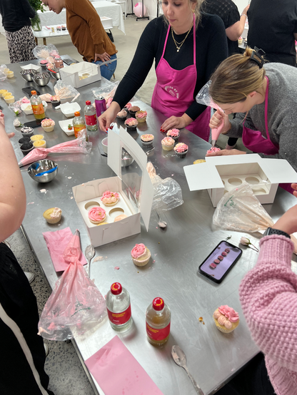 Cupcake Decorating Class - Wednesday 15th May 6pm