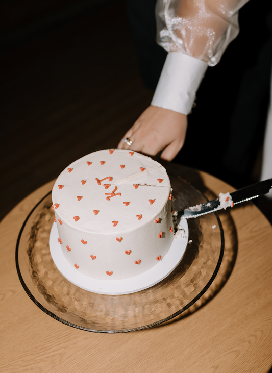 Lover Cake (You pick colour)